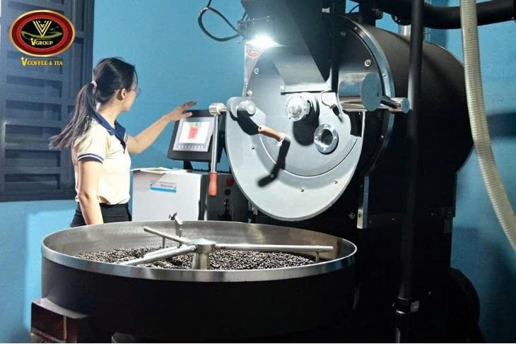 Quy trình rang xay chuẩn vị tại Vgroup Coffee & Tea